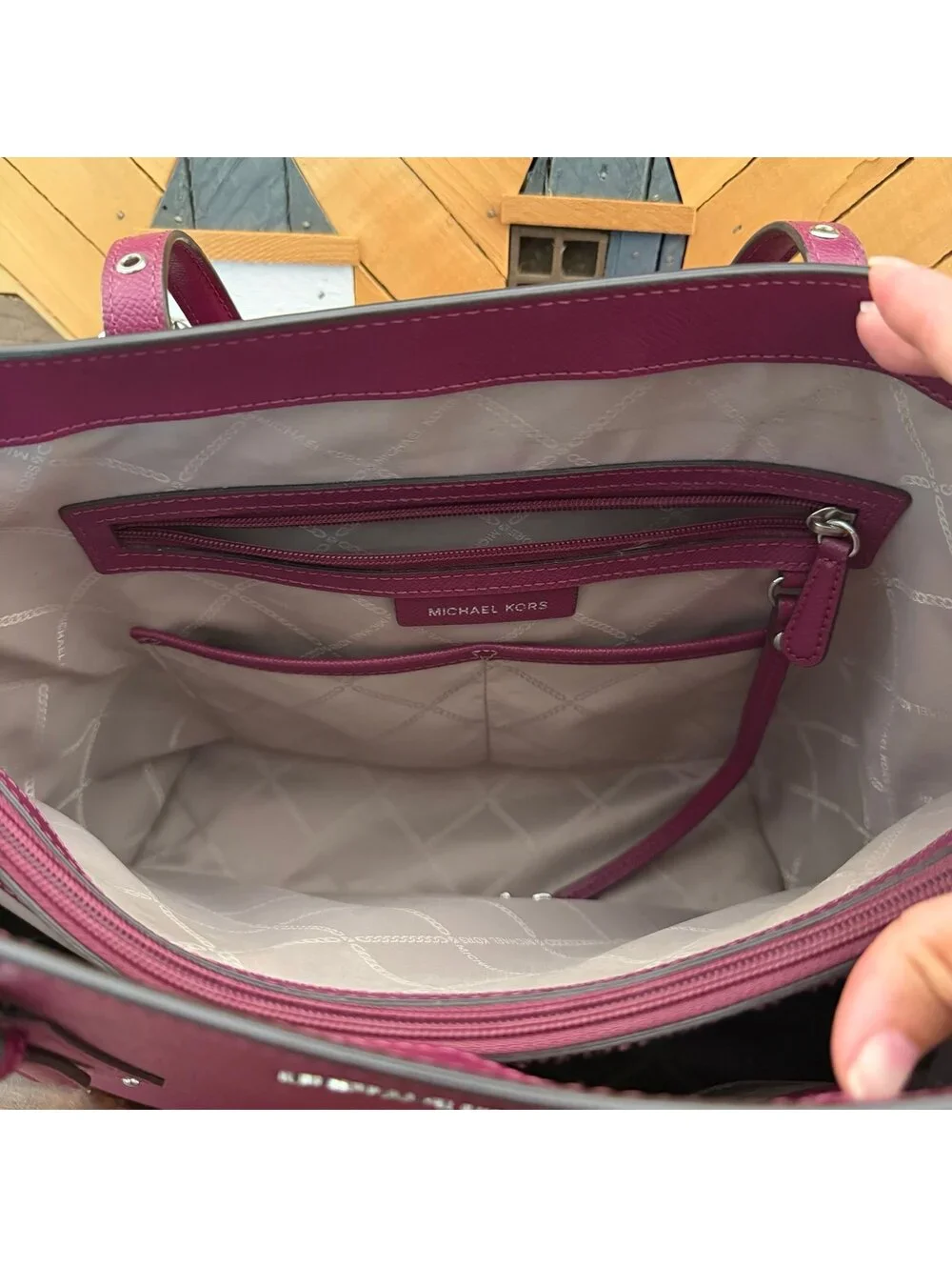 Michael Kors Voyager Medium Leather Shoulder Tote Bag Deep Berry